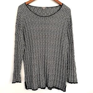 J. Jill Black and White Tunic Sweater Split Hem Size Medium
